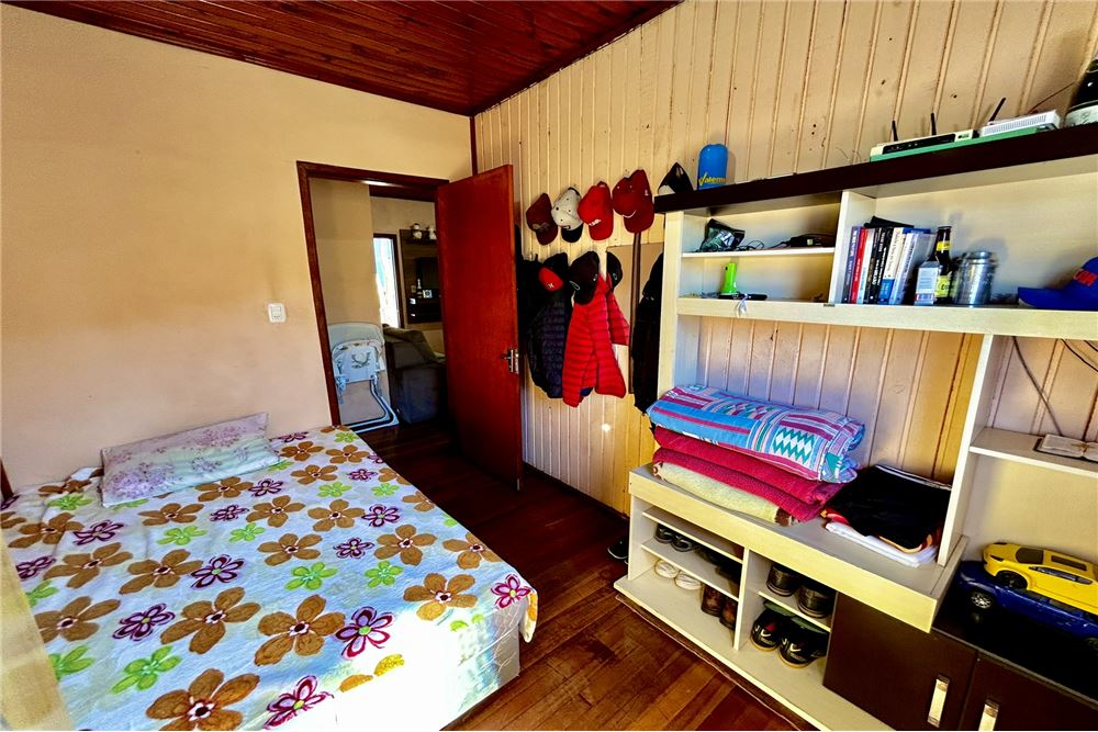 Casa à venda com 3 quartos, 90m² - Foto 13