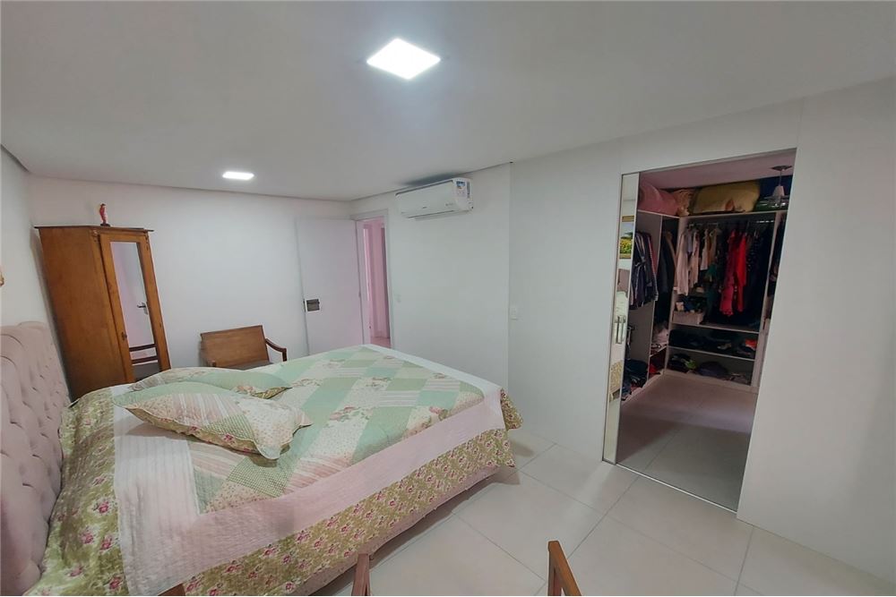 Casa de Condomínio à venda com 3 quartos, 235m² - Foto 14