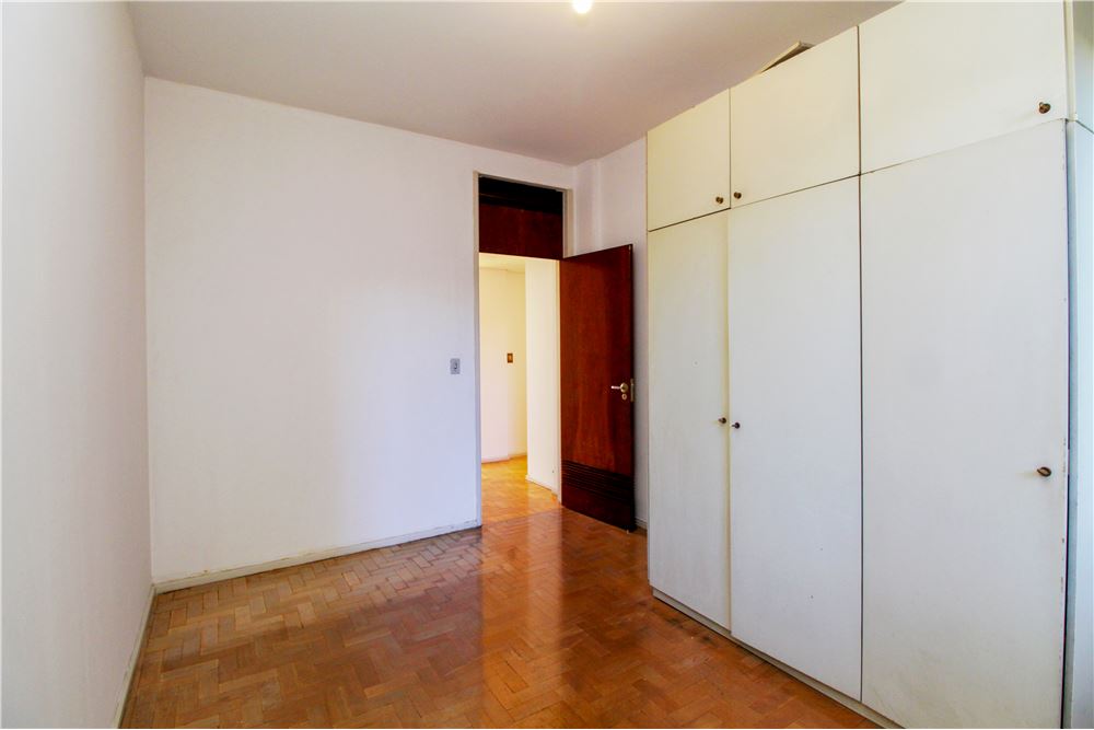 Apartamento à venda com 4 quartos, 186m² - Foto 23