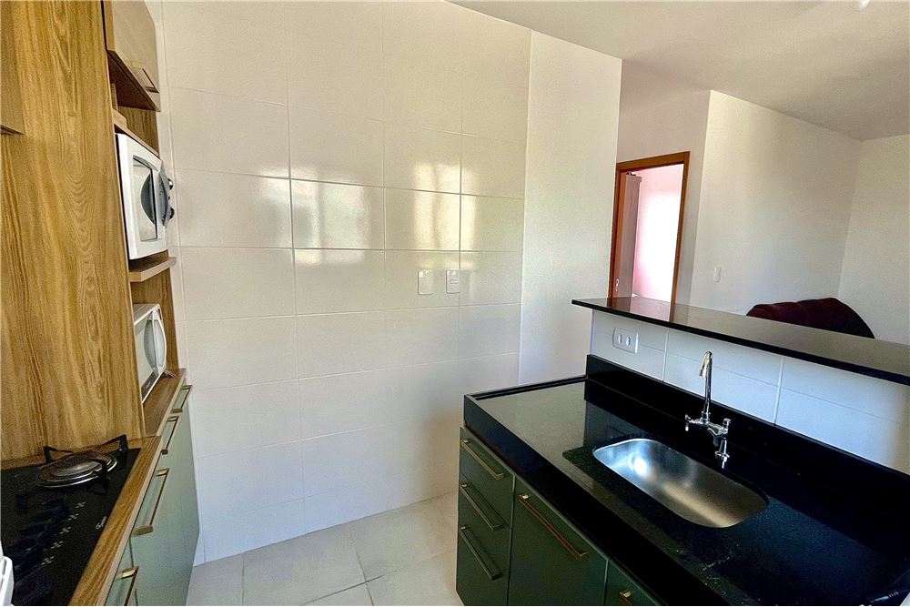 Apartamento à venda com 2 quartos, 39m² - Foto 2