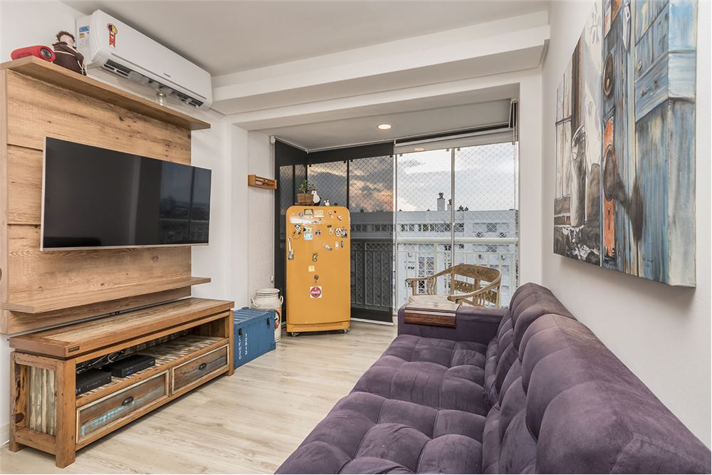 Apartamento à venda com 2 quartos, 69m² - Foto 3