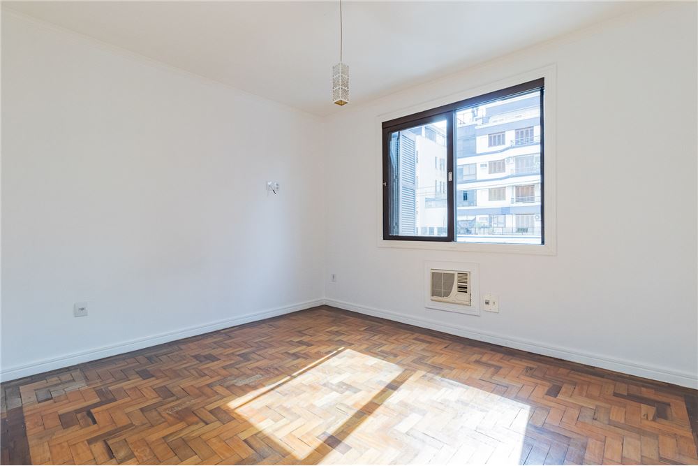 Apartamento à venda com 3 quartos, 97m² - Foto 24