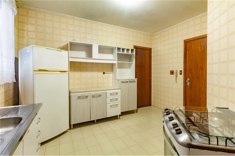 Apartamento à venda com 2 quartos, 82m² - Foto 10