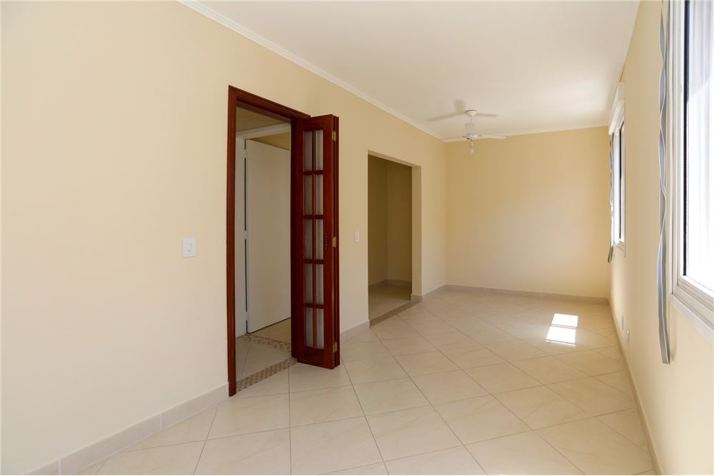 Apartamento à venda com 2 quartos, 58m² - Foto 15