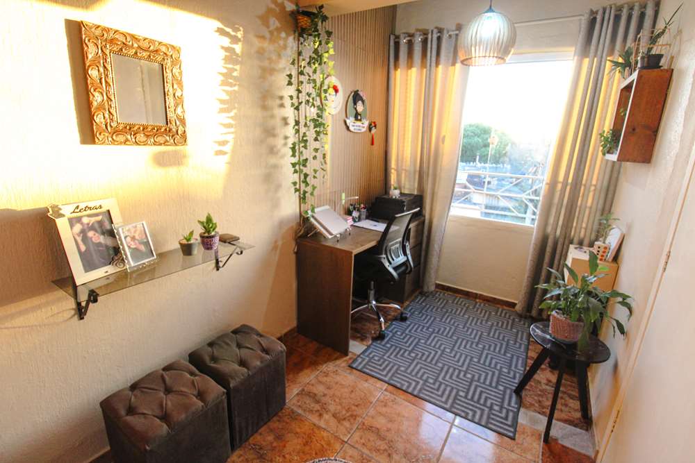 Apartamento à venda com 2 quartos, 81m² - Foto 3