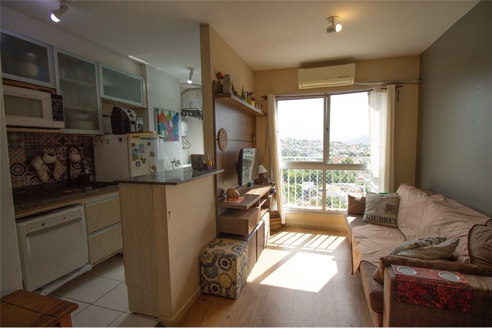 Apartamento à venda com 2 quartos, 85m² - Foto 1