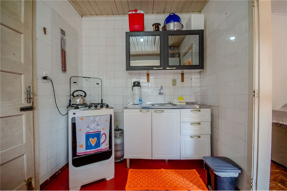 Casa à venda com 2 quartos, 300m² - Foto 15