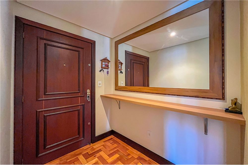 Apartamento à venda com 2 quartos, 73m² - Foto 5