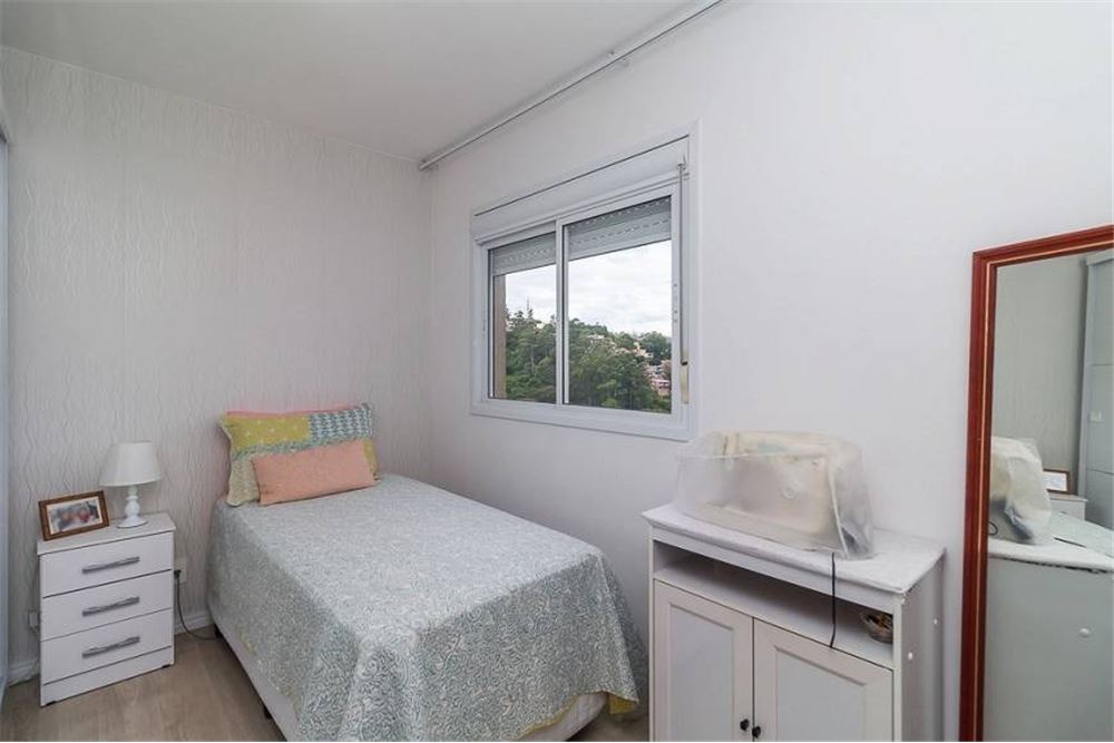 Apartamento à venda com 3 quartos, 75m² - Foto 11