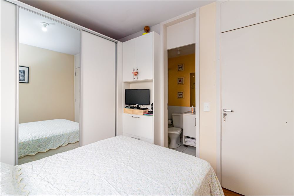 Apartamento à venda com 3 quartos, 119m² - Foto 20