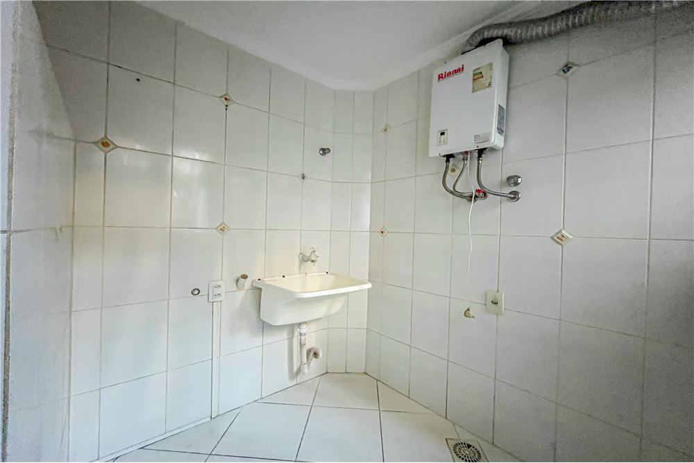 Apartamento à venda com 3 quartos, 175m² - Foto 13