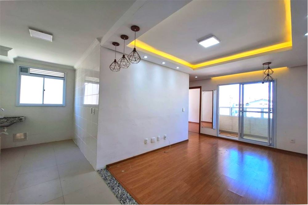 Apartamento à venda com 2 quartos, 43m² - Foto 1