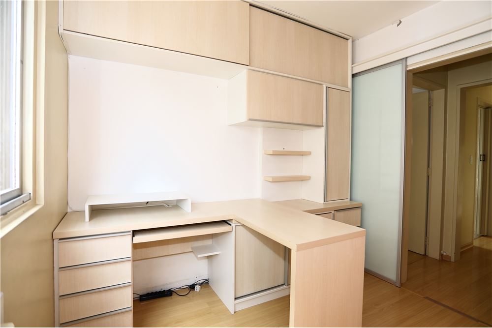 Apartamento à venda com 2 quartos, 60m² - Foto 13