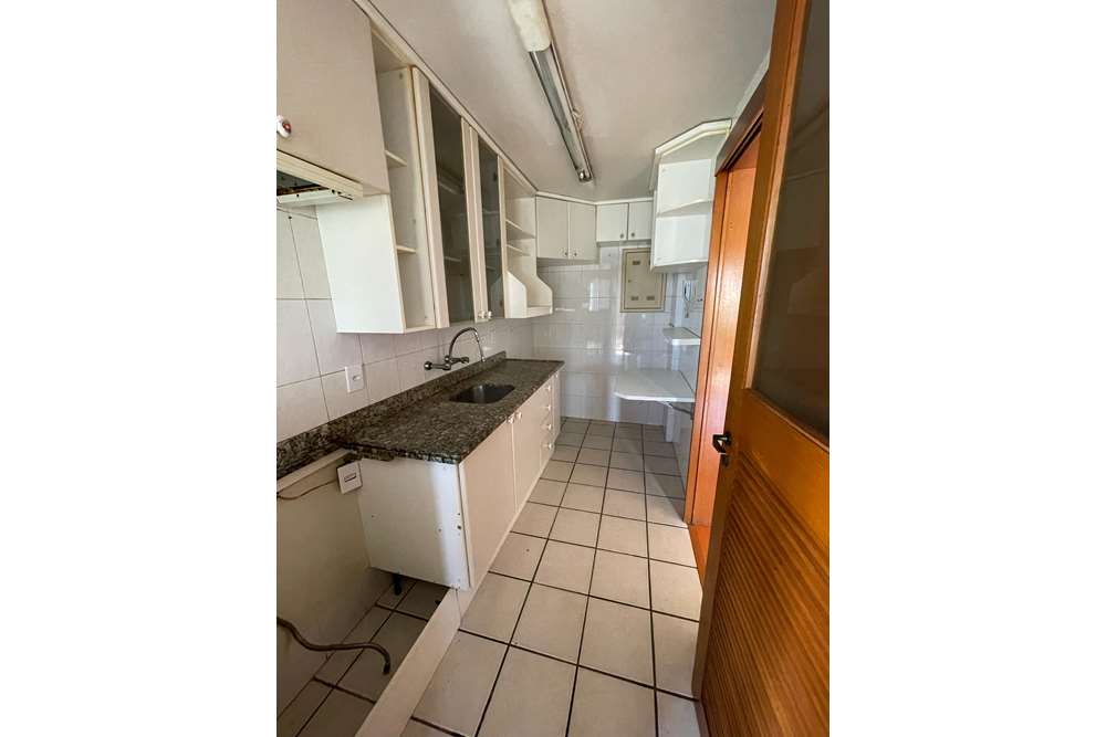 Apartamento à venda com 3 quartos, 134m² - Foto 5