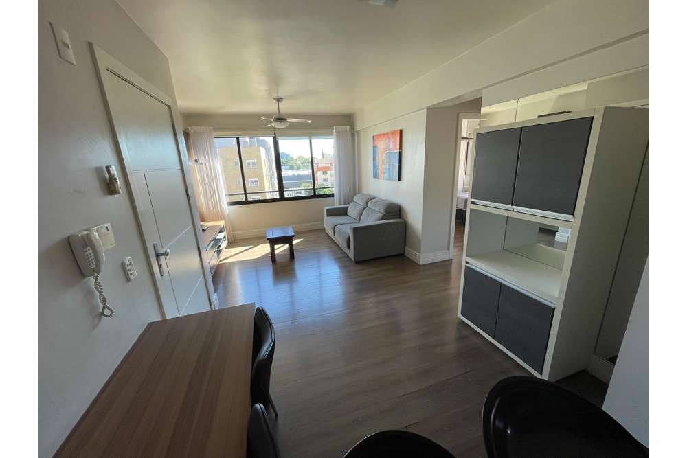 Apartamento à venda com 2 quartos, 76m² - Foto 8