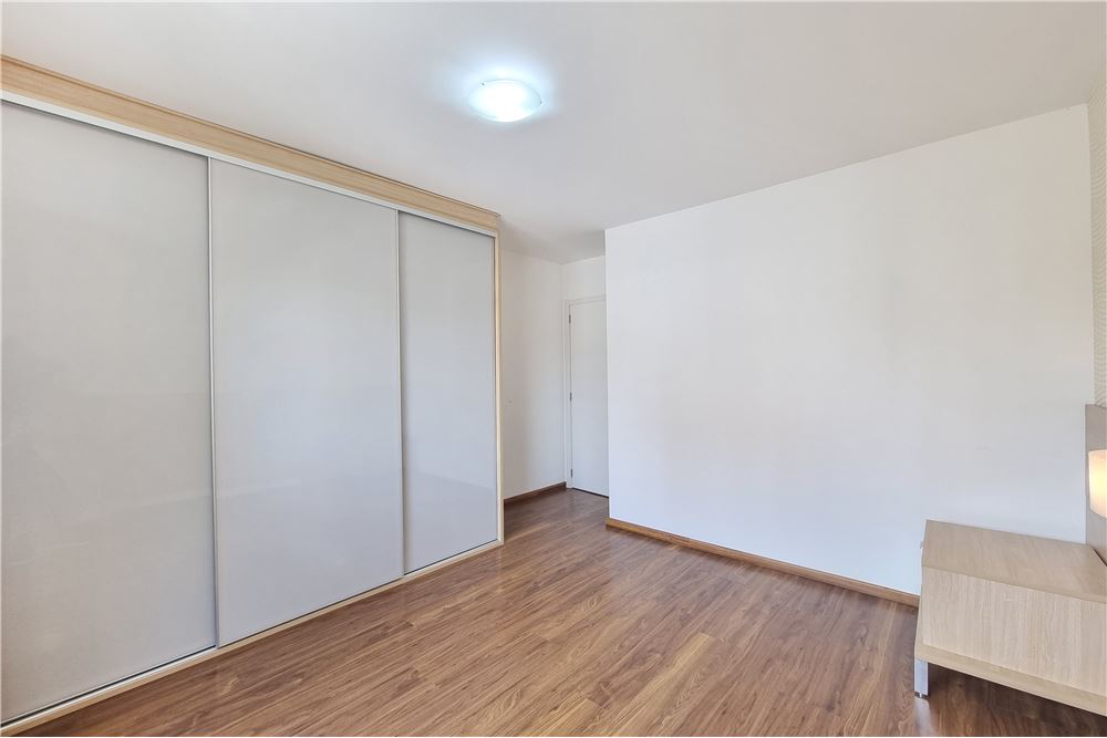 Apartamento à venda com 2 quartos, 104m² - Foto 18