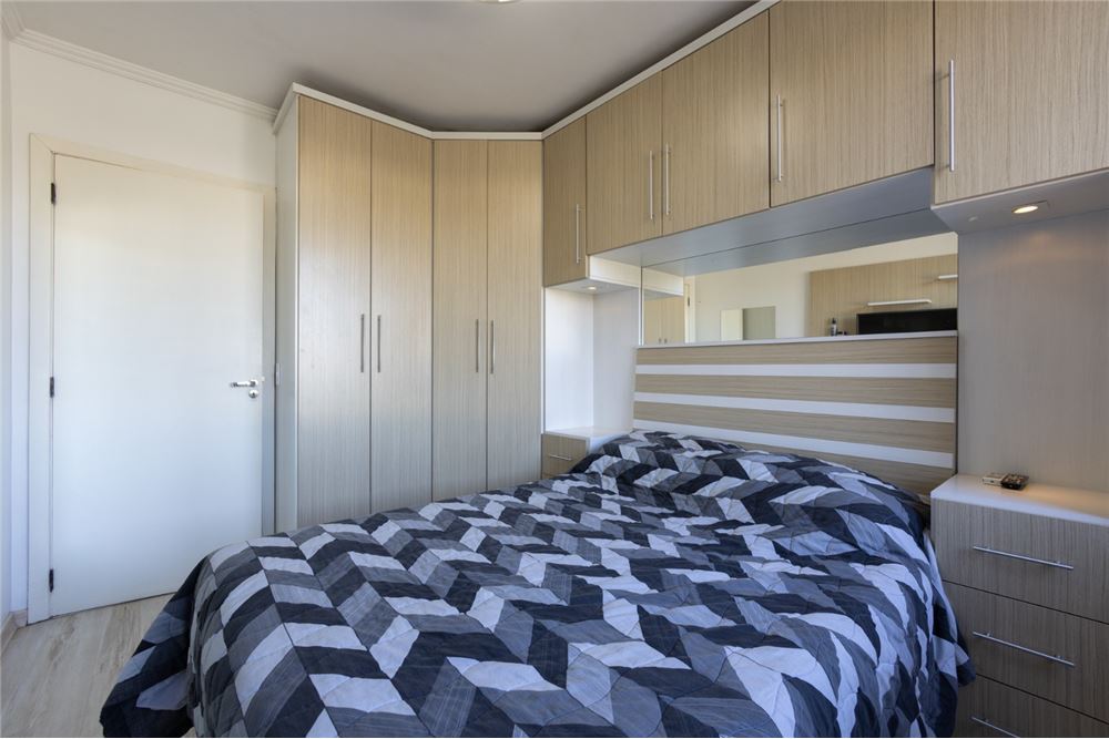 Apartamento à venda com 1 quarto, 79m² - Foto 11