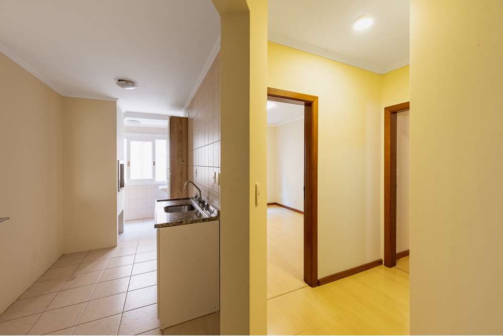 Apartamento à venda com 2 quartos, 75m² - Foto 8