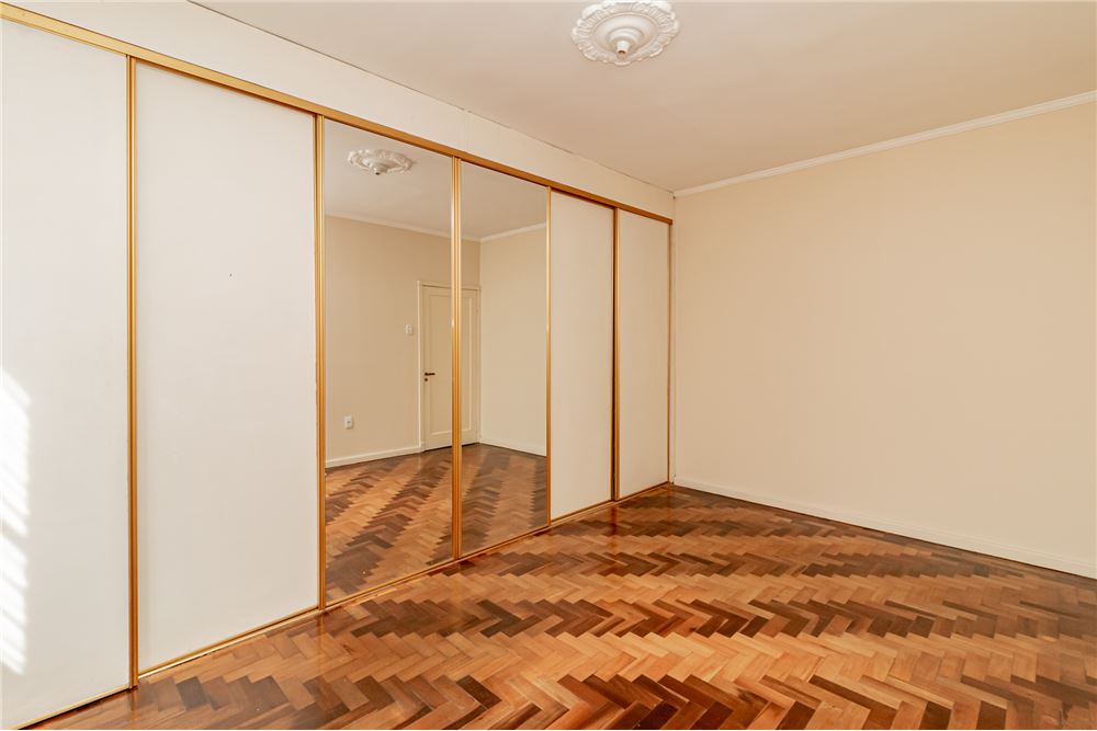 Apartamento à venda com 2 quartos, 150m² - Foto 11