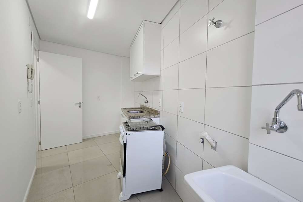 Apartamento para alugar com 1 quarto, 40m² - Foto 6