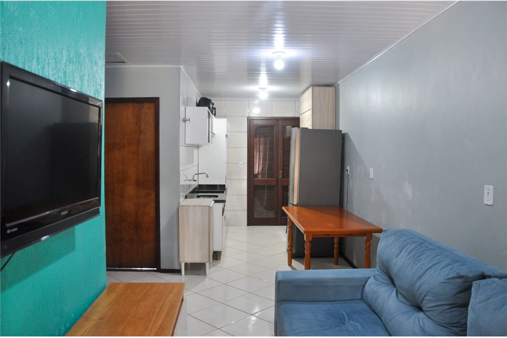 Casa à venda com 2 quartos, 300m² - Foto 6