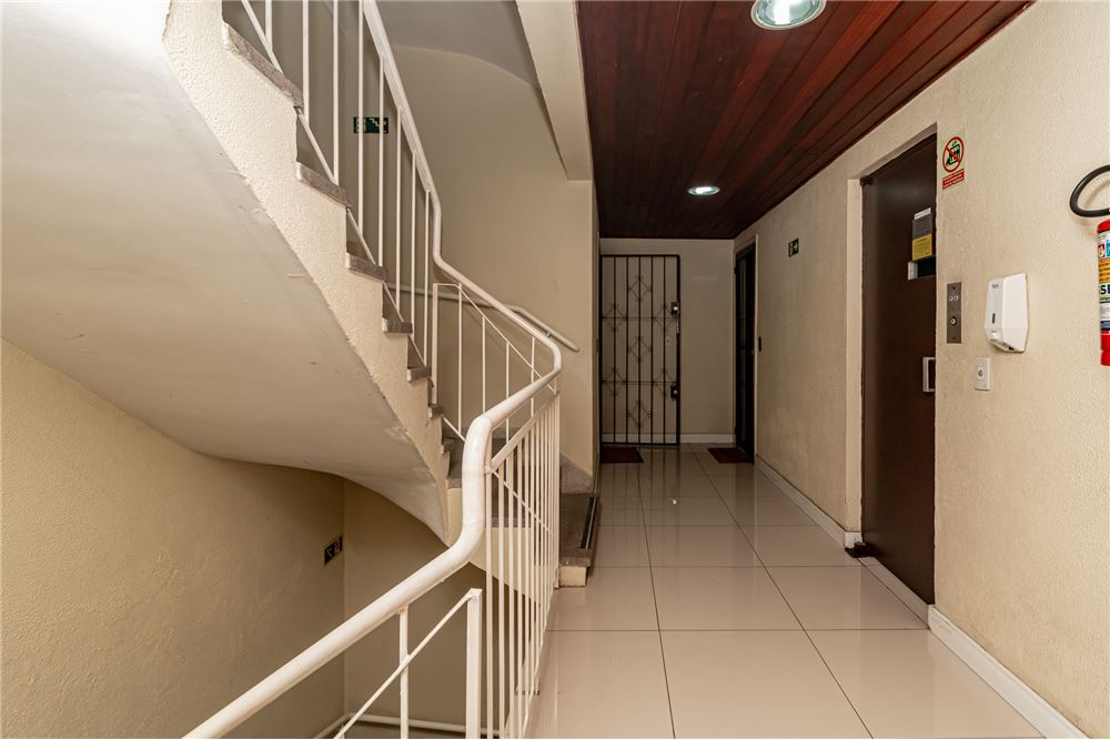 Apartamento à venda com 1 quarto, 84m² - Foto 14