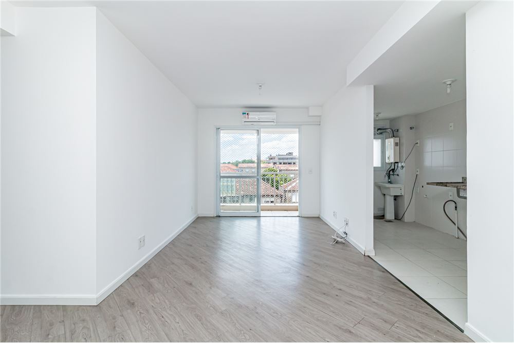 Apartamento à venda com 3 quartos, 133m² - Foto 3