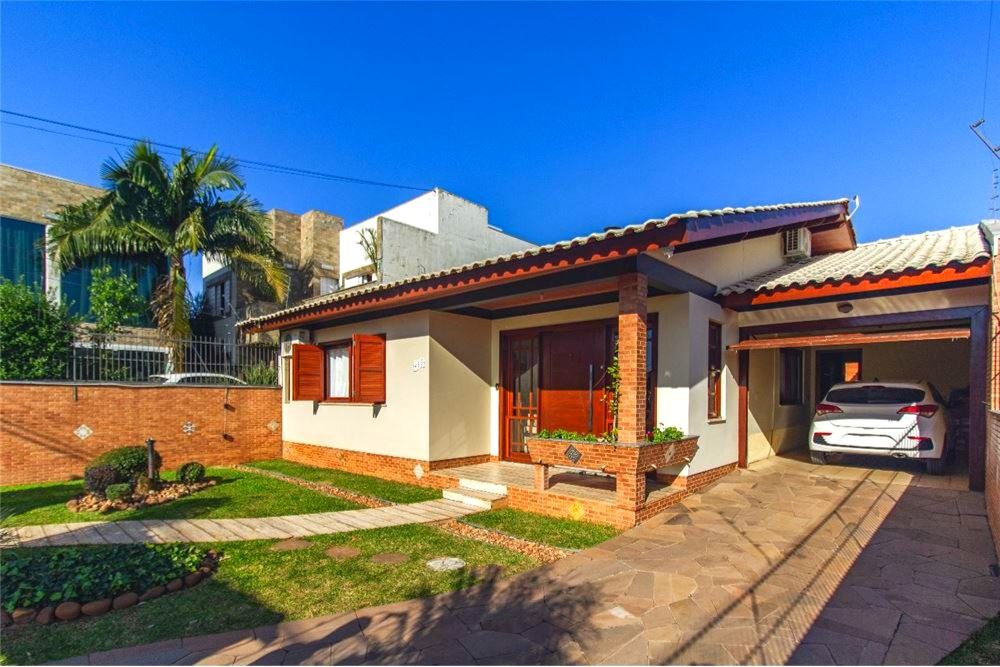 Casa à venda com 3 quartos, 360m² - Foto 2