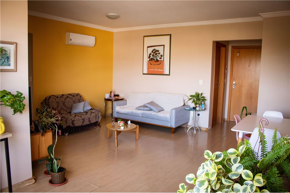 Apartamento à venda com 3 quartos, 89m² - Foto 3