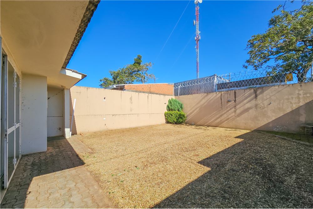 Casa à venda com 4 quartos, 300m² - Foto 20