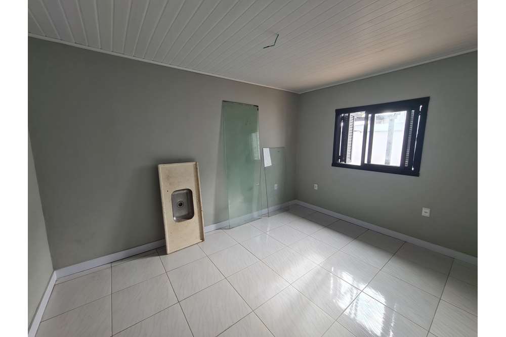 Casa à venda com 2 quartos, 300m² - Foto 13