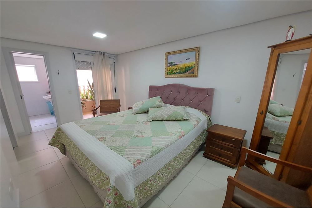 Casa de Condomínio à venda com 3 quartos, 235m² - Foto 15