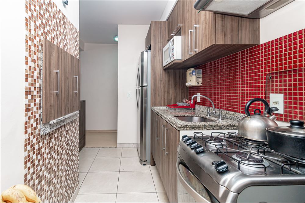 Apartamento à venda com 3 quartos, 76m² - Foto 11