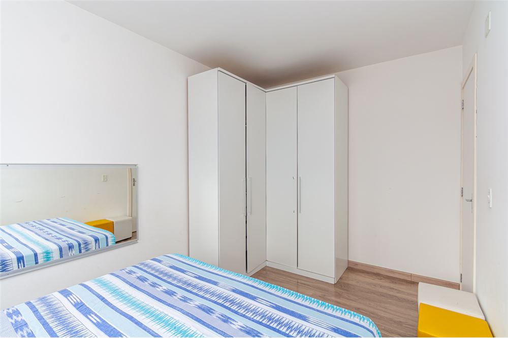 Apartamento à venda com 2 quartos, 55m² - Foto 15