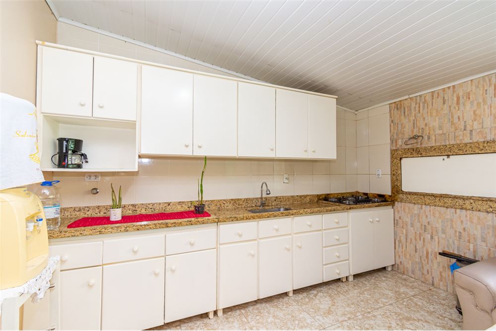 Casa à venda com 3 quartos, 180m² - Foto 13