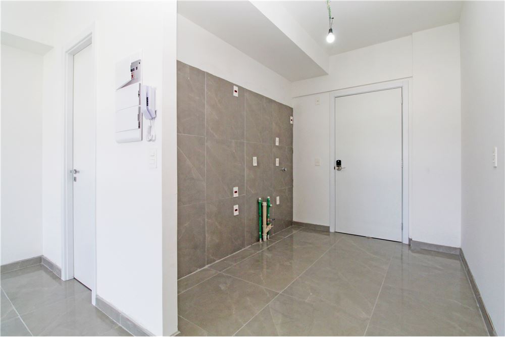 Apartamento à venda com 1 quarto, 35m² - Foto 9