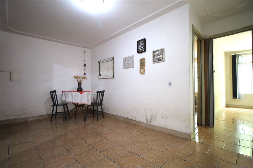 Apartamento à venda com 2 quartos, 59m² - Foto 4