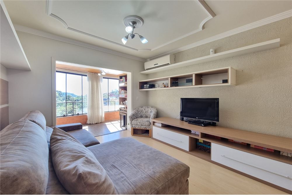 Apartamento à venda com 3 quartos, 110m² - Foto 7