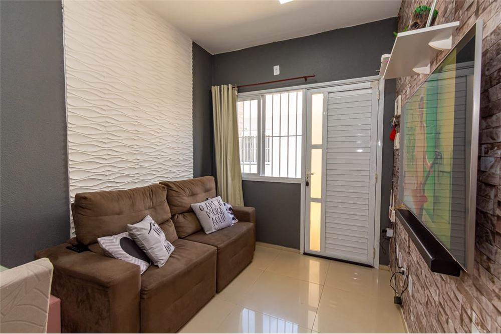 Casa de Condomínio à venda com 2 quartos, 51m² - Foto 1