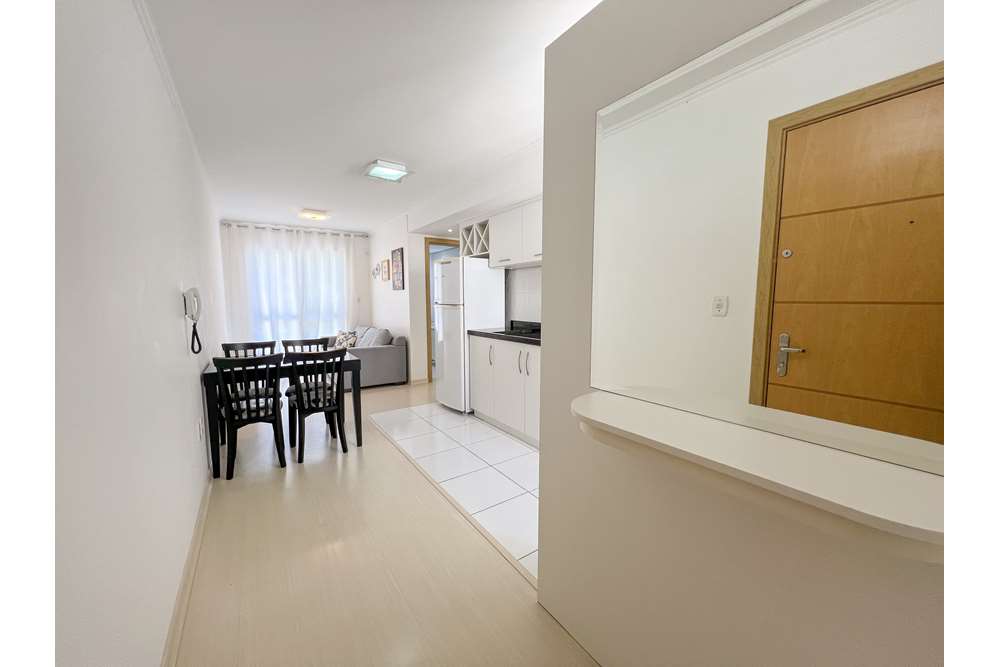 Apartamento à venda com 2 quartos, 52m² - Foto 4