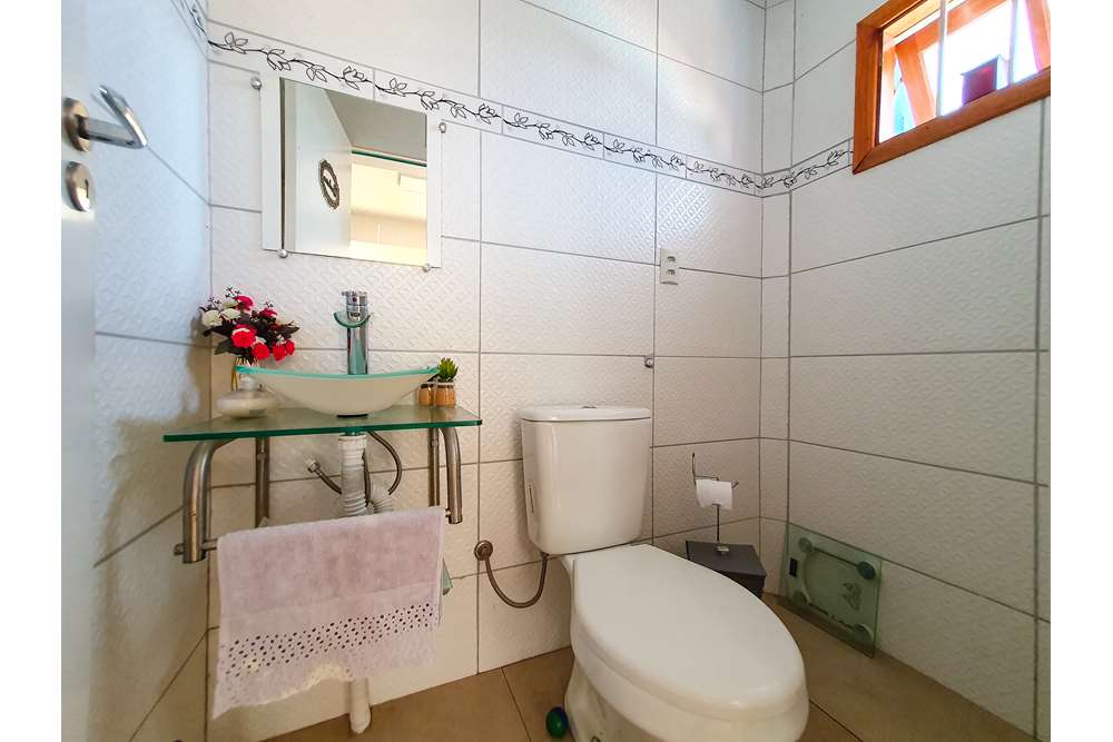 Casa à venda com 3 quartos, 300m² - Foto 6