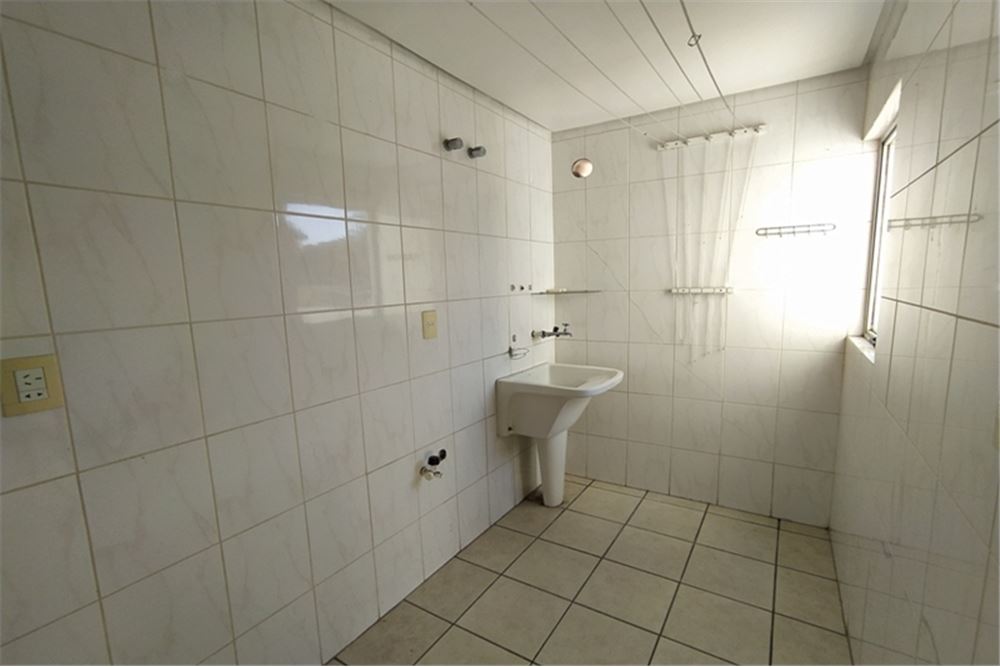 Apartamento para alugar com 2 quartos, 80m² - Foto 14