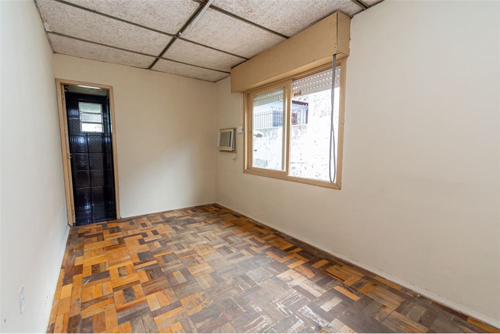 Casa à venda com 4 quartos, 152m² - Foto 11