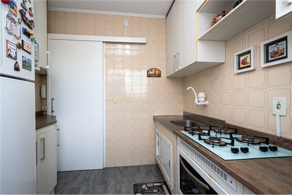 Apartamento à venda com 1 quarto, 54m² - Foto 13