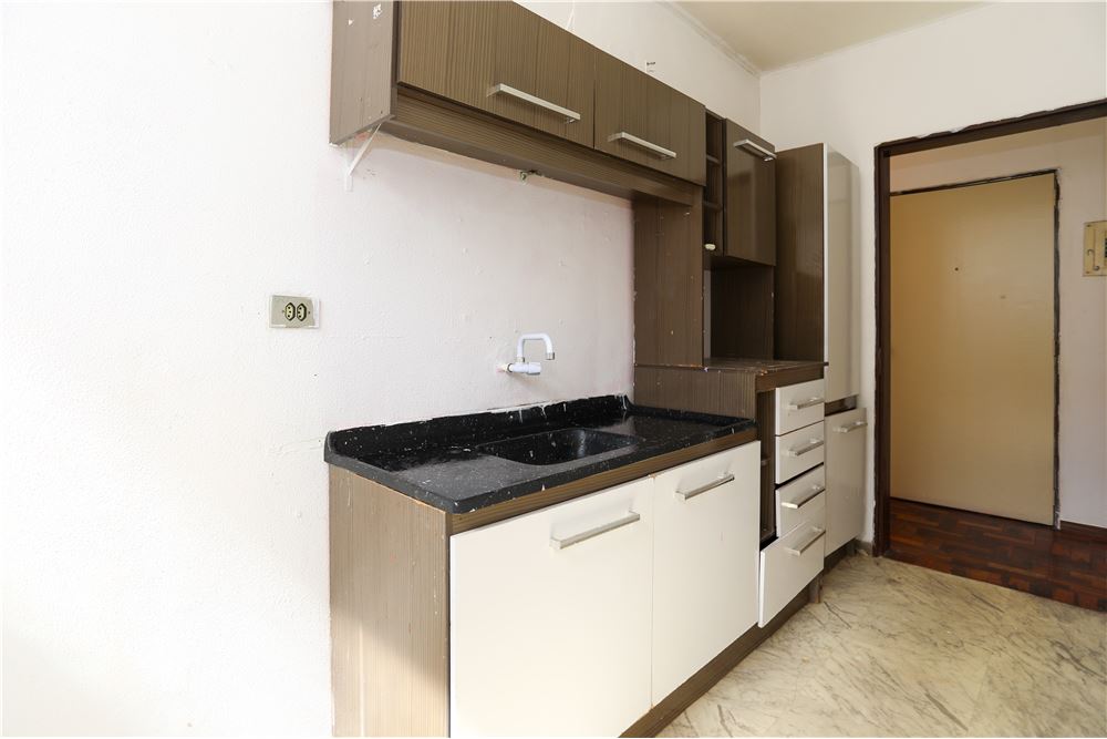 Apartamento à venda com 2 quartos, 68m² - Foto 11