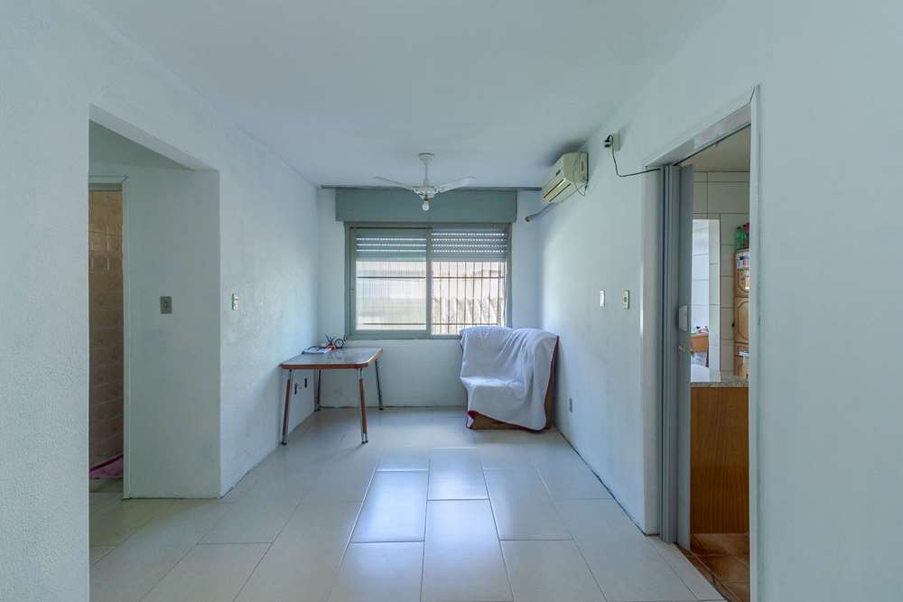 Apartamento à venda com 2 quartos, 70m² - Foto 3