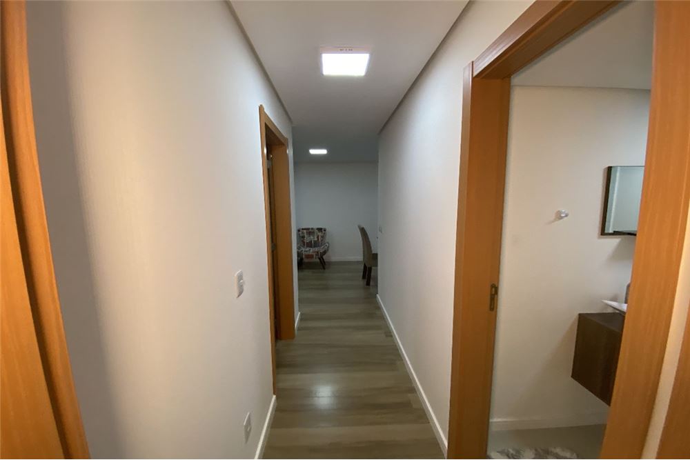 Apartamento à venda com 2 quartos, 82m² - Foto 10