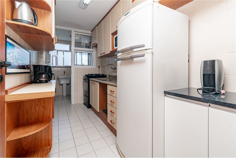 Apartamento à venda com 3 quartos, 82m² - Foto 11