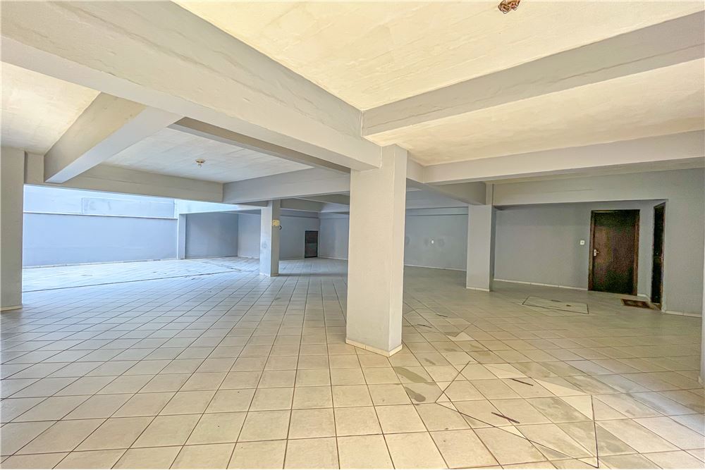 Cobertura à venda com 3 quartos, 261m² - Foto 6