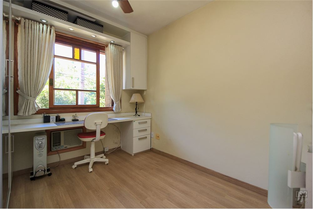 Casa de Condomínio à venda com 3 quartos, 151m² - Foto 17